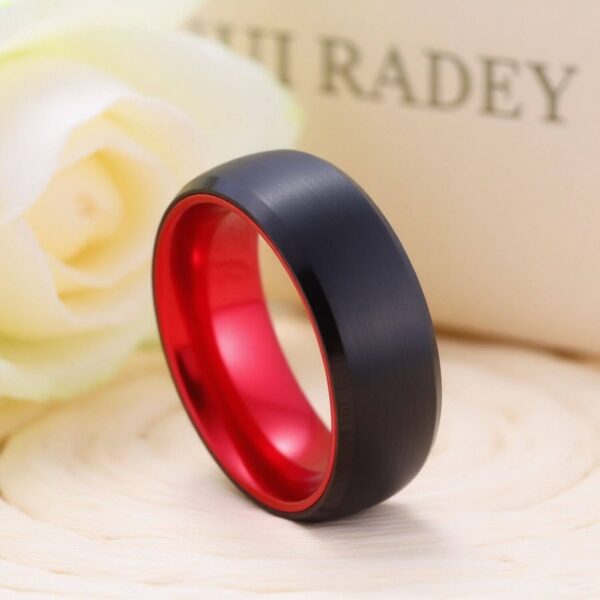 Vibrant mans wedding band