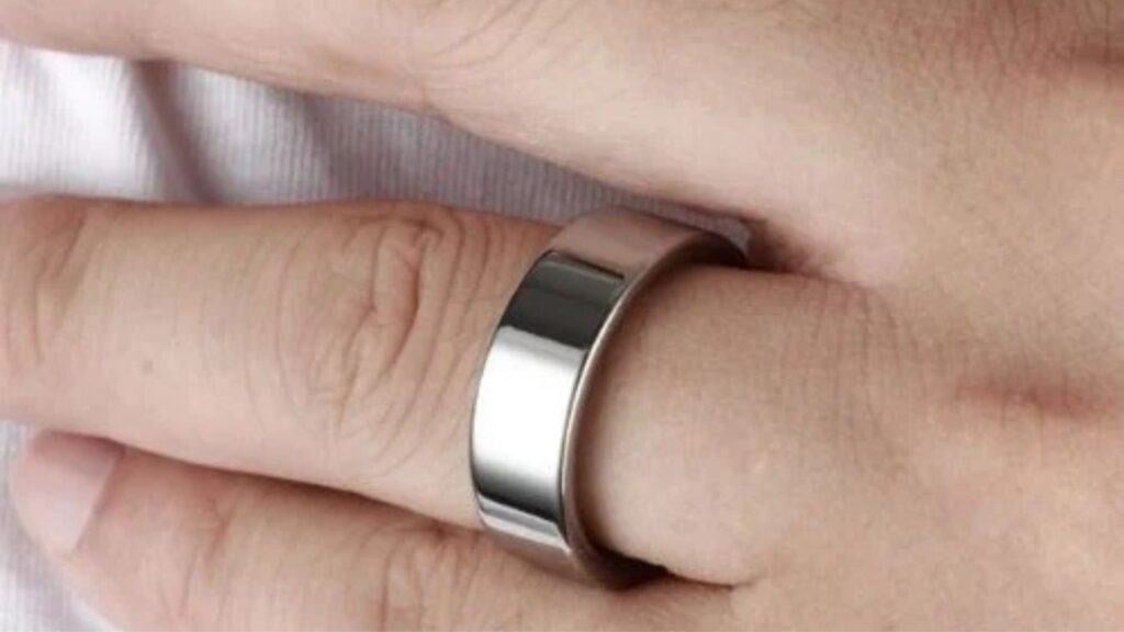 Hypoallergenic and Skin-Friendly Silver rings